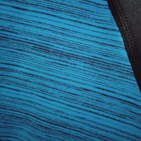 Womens Champion cropped leggings - Picture 2 of 5